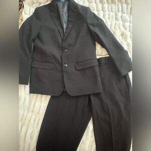 Chaps Boys black suit sz 16Reg